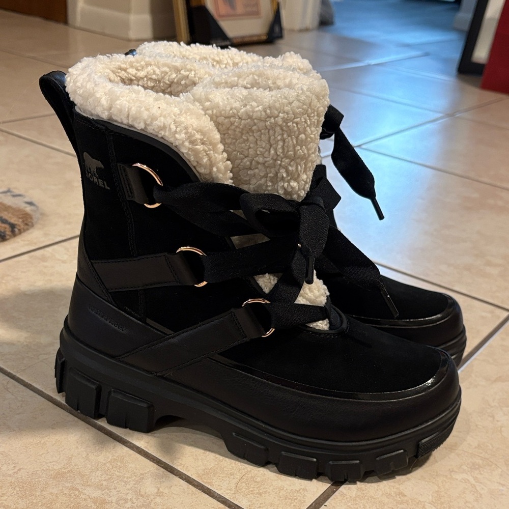 Sorel tivoli v resort waterproof boots